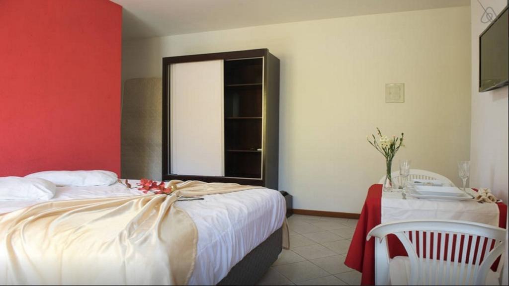 Apartamento Em Residencial Riviera ฟลอเรียนอโปลิส ภายนอก รูปภาพ