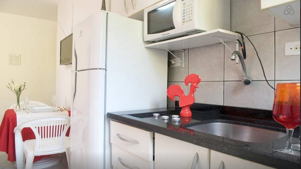 Apartamento Em Residencial Riviera ฟลอเรียนอโปลิส ภายนอก รูปภาพ