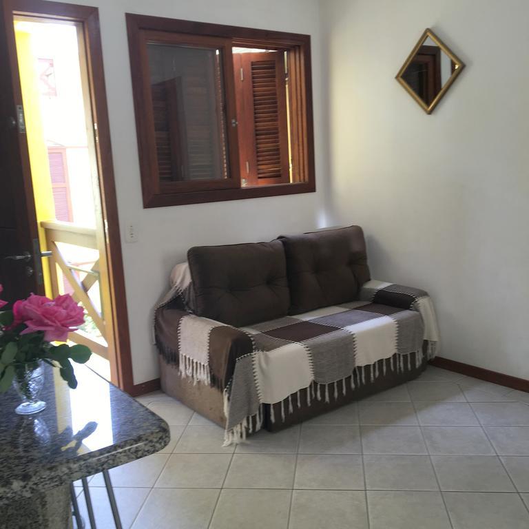 Apartamento Em Residencial Riviera ฟลอเรียนอโปลิส ภายนอก รูปภาพ