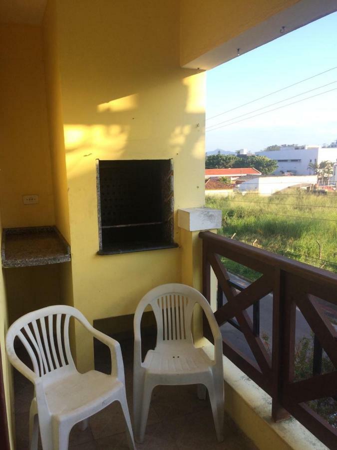 Apartamento Em Residencial Riviera ฟลอเรียนอโปลิส ภายนอก รูปภาพ